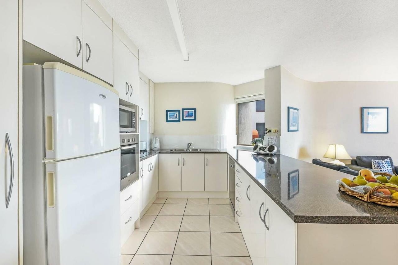 2 Bedroom Ocean View - Alexandria Apartments -Alexandra Headland Maroochydore Exteriör bild